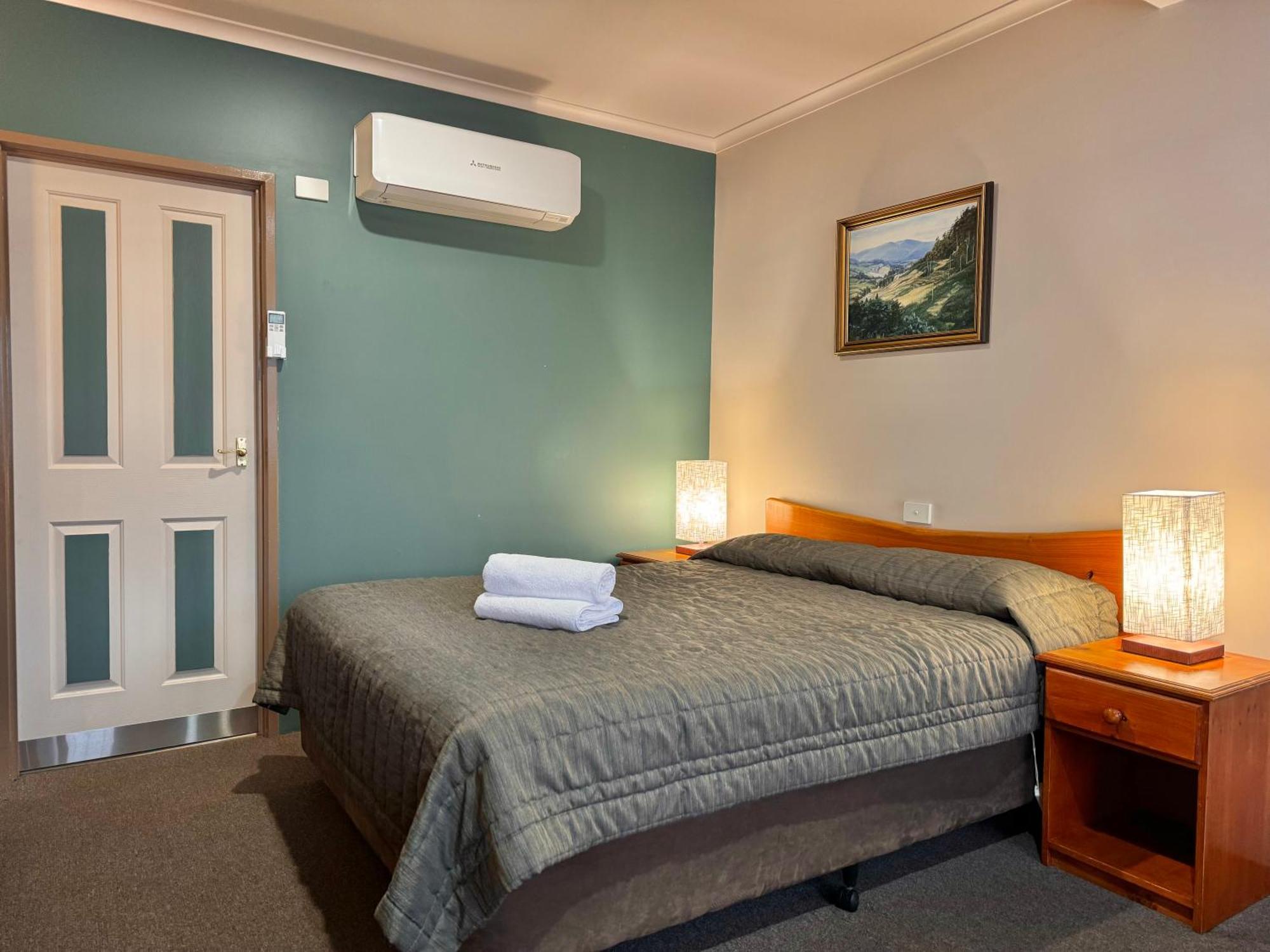 Mountain View Country Inn Делорейн Экстерьер фото