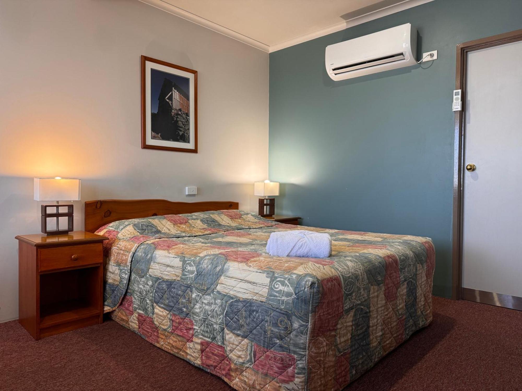 Mountain View Country Inn Делорейн Экстерьер фото